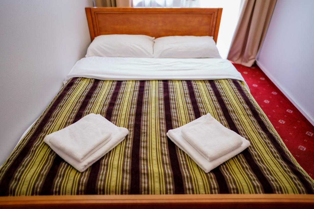 Promenada Zegrze Hotel เบียออบเซกิ ภายนอก รูปภาพ